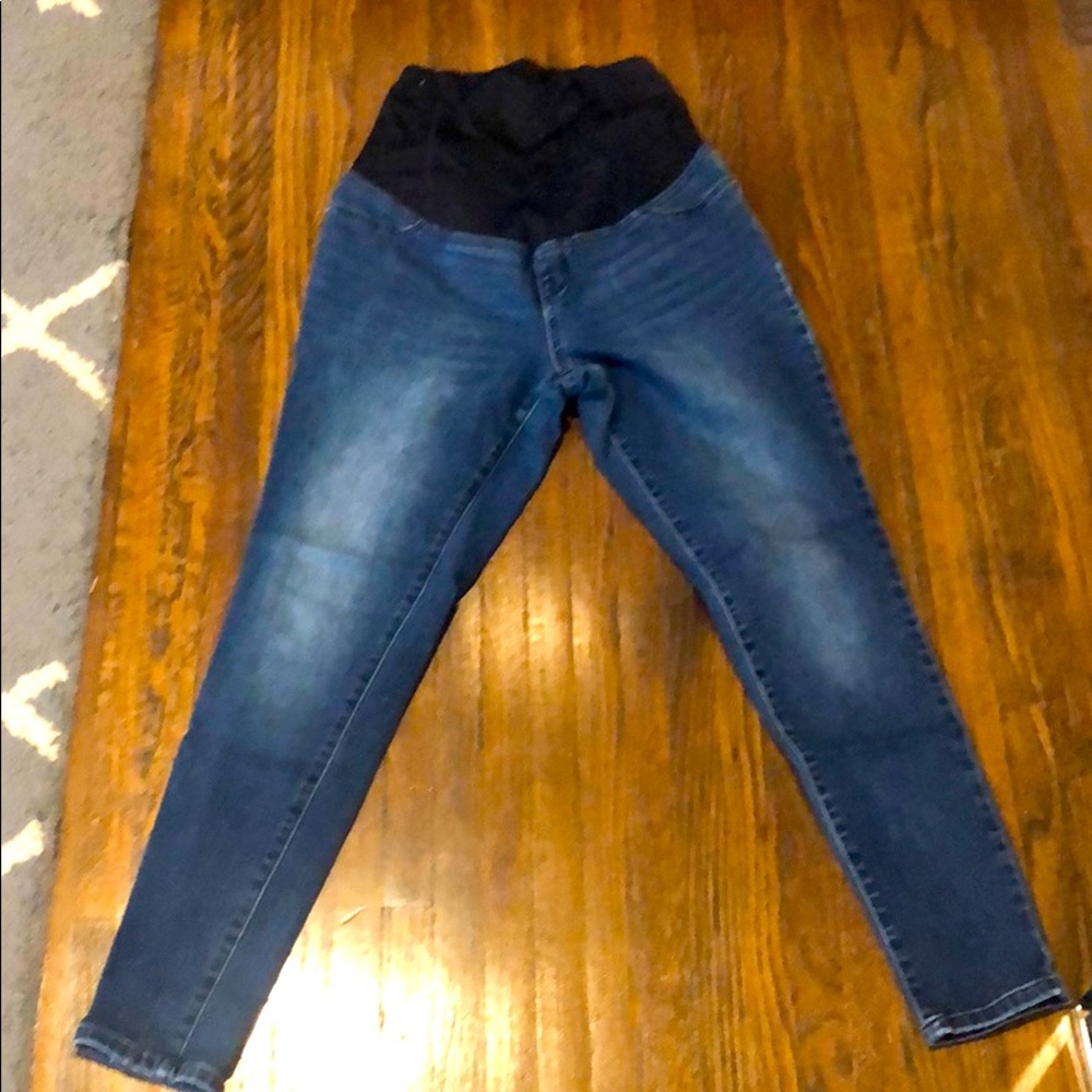 Maternity jeans